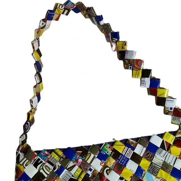 Vintage Y2K Candy Wrapper Purse Recycled Spanish Language Text Multicolor - Picture 5 of 5